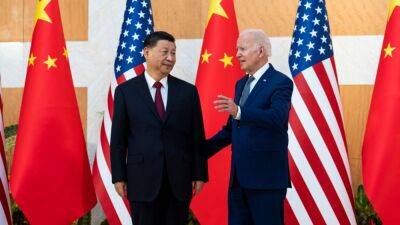Байден анонсировал разговор с китайским лидером Си Цзиньпином
