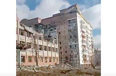 Бахмут разрушен - видео из города, где идут бои