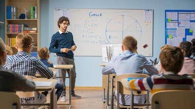В Гессене более 300 украинских школьников уже учатся в обычных классах