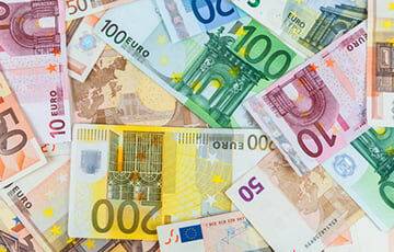 Евро в Беларуси подорожал до максимума за 11 месяцев