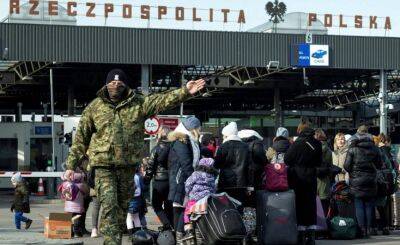Почти треть украинских беженцев в Польше намерена как можно скорее вернуться в Украину — опрос