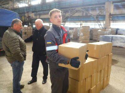 Жители Авдеевки получили 6 тонн продуктов питания от гуманитарного проекта "Спасаем жизнь"