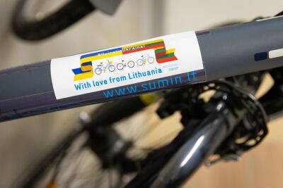 Жители Литвы подарили украинцам 479 велосипедов