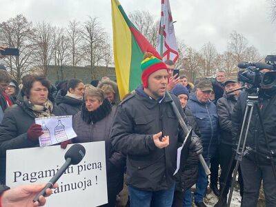 Молочные фермеры Литвы 23 марта обещают большую акцию протеста