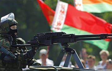 Беларусь теперь тратит на закупку нового оружия больше, чем зарабатывает на его экспорте