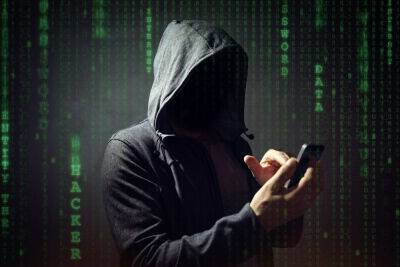 Уязвимости в модемах Samsung позволяют хакерам взломать смартфон и выполнять на нём код, зная всего лишь номер телефона. Какие модели подвержены