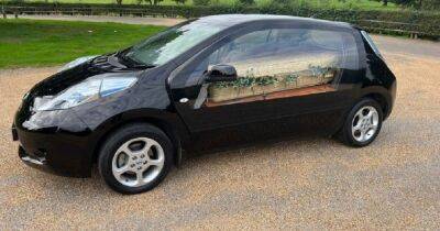 Nissan Leaf превратили в катафалк для экологически чистых похорон (фото)