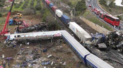 Возросло количество погибших в результате аварии поездов в Греции