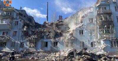Ракетный удар по пятиэтажке в Запорожье: 10 человек считаются пропавшими без вести