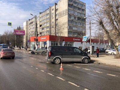 Пассажир легковушки пострадал в ДТП в Заволжском районе Твери