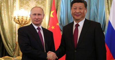 На поклон в Пекин: Си Цзиньпин пригласил Путина в Китай