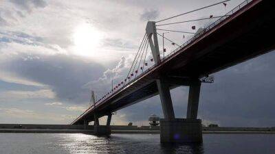 В РФПИ заявили о росте грузооборота между РФ и Китаем благодаря мосту через Амур