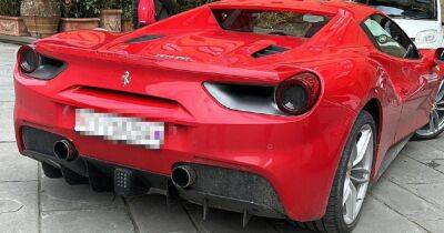 Американского туриста на Ferrari оштрафовали за проезд по знаменитой площади Флоренции