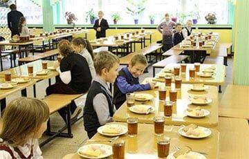В белорусских школах могут убрать завтраки и полдники
