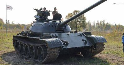 Бесполезное железо или опасное оружие: чего ждать ВСУ от советских танков Т-54 в рядах ВС РФ