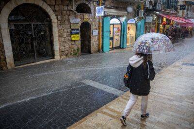Дожди пришли в Израиль почти на всю неделю