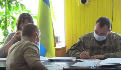 Мобилизация в Украине: кто подлежит исключению из воинского учета – условия и документы