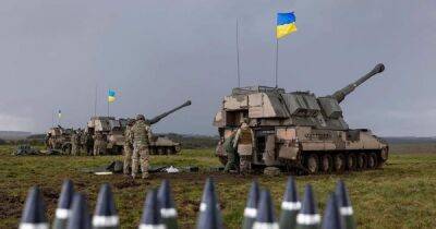 Украинские артиллеристы завершают обучение на САУ AS90 в Британии (ФОТО) - dsnews.ua - Россия - Украина - Англия - Великобритания