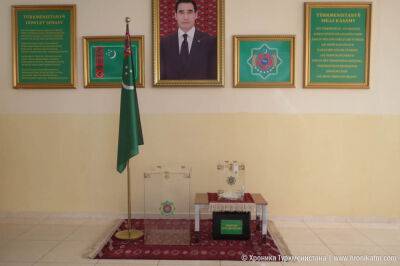 ЦИК Туркменистана сообщает о высокой явке, корреспонденты ХТ – о пассивности избирателей
