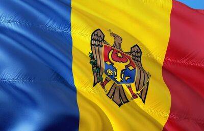 В Молдове на митинге подняли флаги Румынии и «Азова»