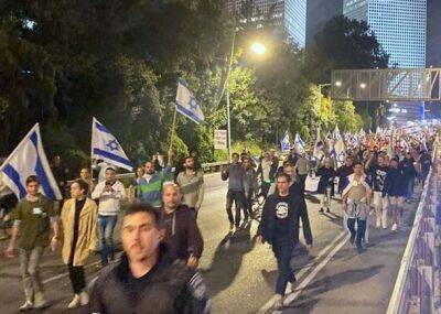 Крупные беспорядки в Тель-Авиве. Нетаниягу может объявить о приостановке судебной реформы