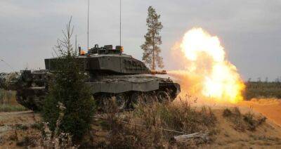 Украинские военные завершили обучение на танках Challenger 2 в Великобритании
