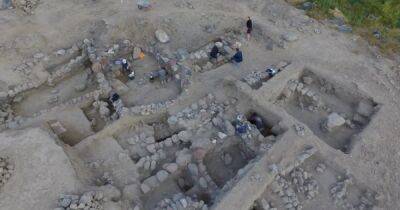 Археологи нашли "золотую гробницу" при раскопках в Армении: ее чудом не разграбили - focus.ua - Украина - Армения - Варшава - Находка