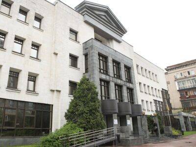 ВАКС приговорил за взяточничество к 8,5 годам лишения свободы главу суда в Киевской области. СМИ назвали его
