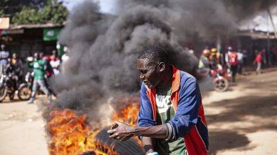 Новая волна протестов в Кении: оппозиция призывает к отставке президента - ru.euronews.com - Кения - Найроби