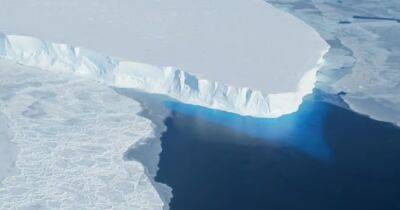 В сердце ледника Судного дня "бурлит" поток шириной 130 км: его расширение лишь ускорит потерю льда