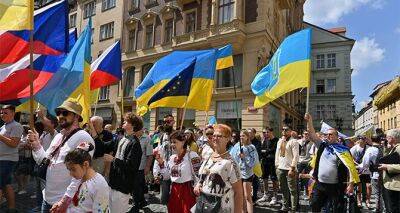 Начинания с 1 апреля для украинцев в Чехии вводят новые правила: подробные детали