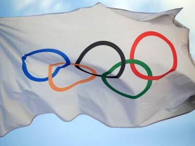 МОК отложил решение о допуске спортсменов из россии и беларуси к международным турнирам