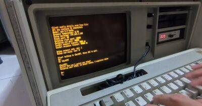 ChatGPT удалось запустить на компьютере 1984 года под управлением DOS (видео)