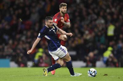 Отбор Евро-2024. Испания сенсационно проиграла Шотландии (0:2), игрок «МЮ» сделал дубль