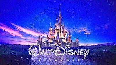 Роберт Айгер - Walt Disney начала увольнения 7000 человек в рамках «упорядочивания» бизнеса - minfin.com.ua - Украина - Reuters