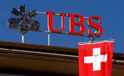 Экс-глава UBS вернется на пост из-за покупки Credit Suisse