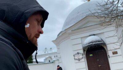 Усик пришел на богослужение в Киево-Печерскую Лавру — СМИ