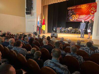 Игорь Руденя поздравил сотрудников и ветеранов ОМОН «Барс» с 30-летием со дня создания подразделения