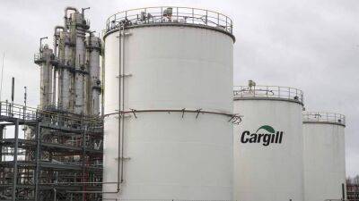 Экономист оценил решение Cargill прекратить экспорт зерна из России