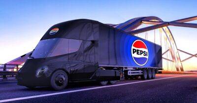 125 лет бренду: Pepsi впервые за долгое время обновила логотип (видео)