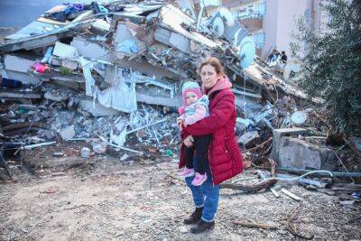 В самом пострадавшем районе на юге Турции вновь землетрясение
