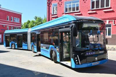 «Группа ГАЗ» в 2023 году начнет серийный выпуск 18-метровых сочлененных электробусов - autostat.ru - Москва