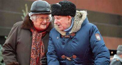 Минимальная пенсия 3120 гривен с марта: кто из украинцев может получать такие выплаты - cxid.info - Россия