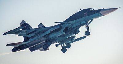 Взрывы в Ейске: на российском аэродроме исчезли шесть истребителей Су-34, — СМИ (видео) - focus.ua - Россия - Украина - Краснодарский край - Ейск