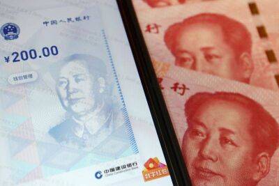 Первый банк в России перешел на работу на блокчейне в юанях