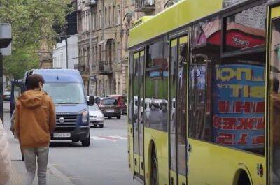 Рада запретила маршрутки и автобусы: чем теперь будут возить пассажиров