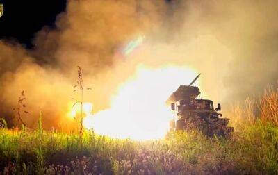 ВСУ показали уничтожение состава БК и техники врага под Бахмутом
