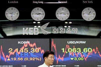 Фондовый индекс KOSPI закрылся ростом на 0,38 процента, Nikkei 225 упал на 0,36 процента
