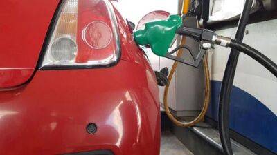 Тарифы на бензин в Израиле останутся прежними, несмотря на их рост в мире