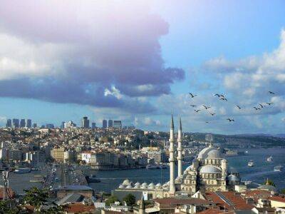 В АТОР предупредили о значительном удорожании туров в Турцию в летнем сезоне